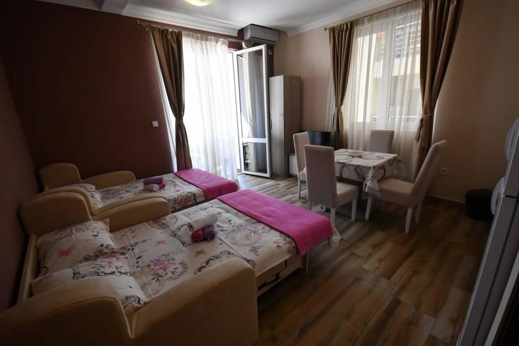 Apartments Anastasija Herceg Novi Eksteriør billede