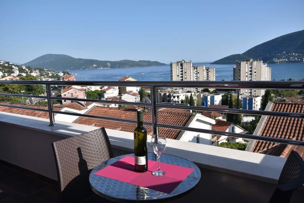 Apartments Anastasija Herceg Novi Eksteriør billede